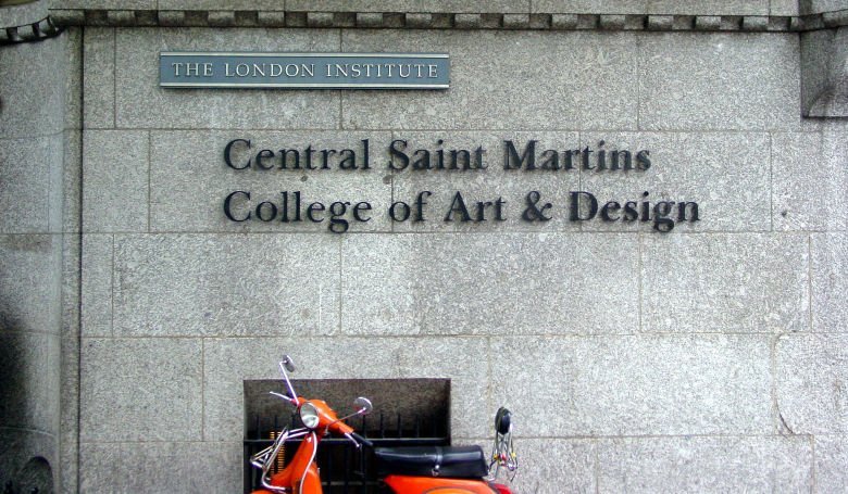 Поступление в Saint Martins – одну из сильнейших в мире школ дизайна.